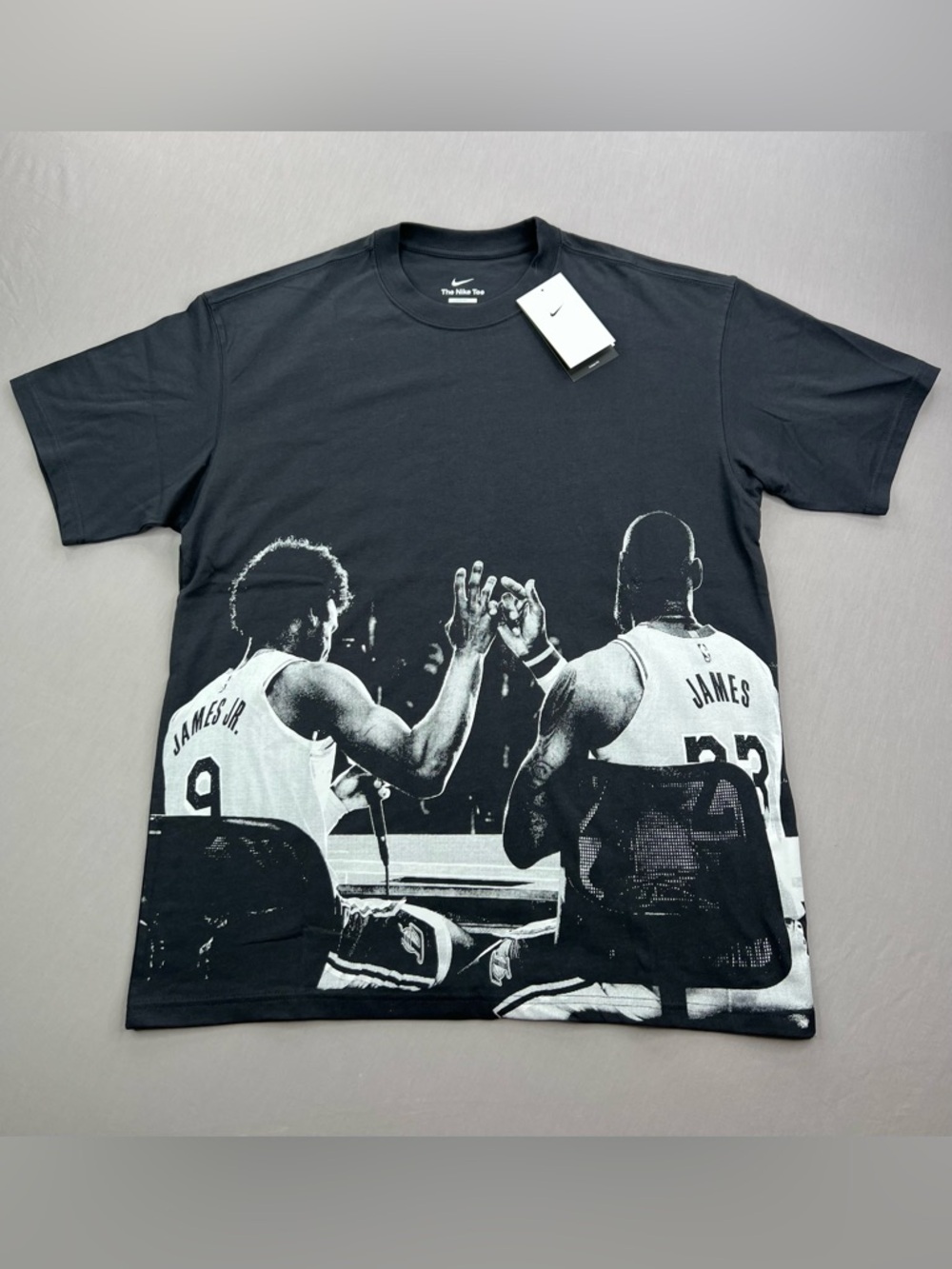 NIKE MENS LEBRON JAMES M90 THE CHOSEN ONE LOOSE FIT T-SHIRT